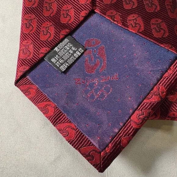 RARE Beijing 2008 Olympic Neck Tie Limited Edition Beijing Logo Silk Red